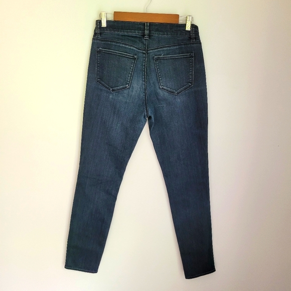 Ann Taylor | The Skinny- Modern Fit Jeans, Dark Wash - Picture 2 of 4